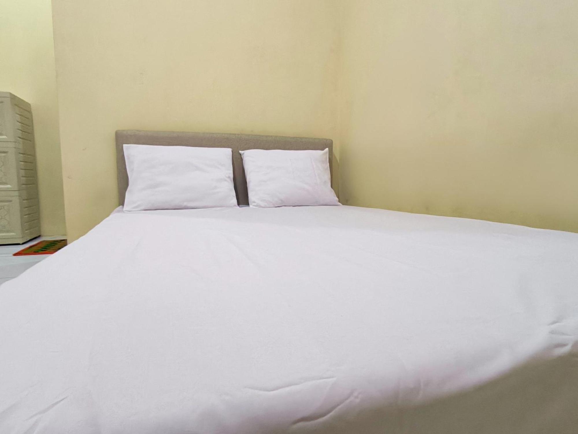 Nn Guesthouse Solo Dış mekan fotoğraf