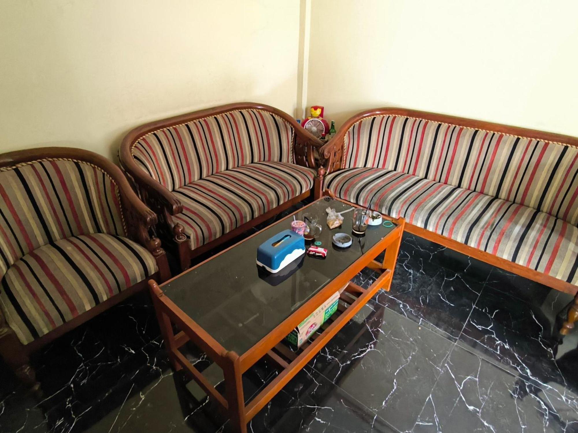 Nn Guesthouse Solo Dış mekan fotoğraf